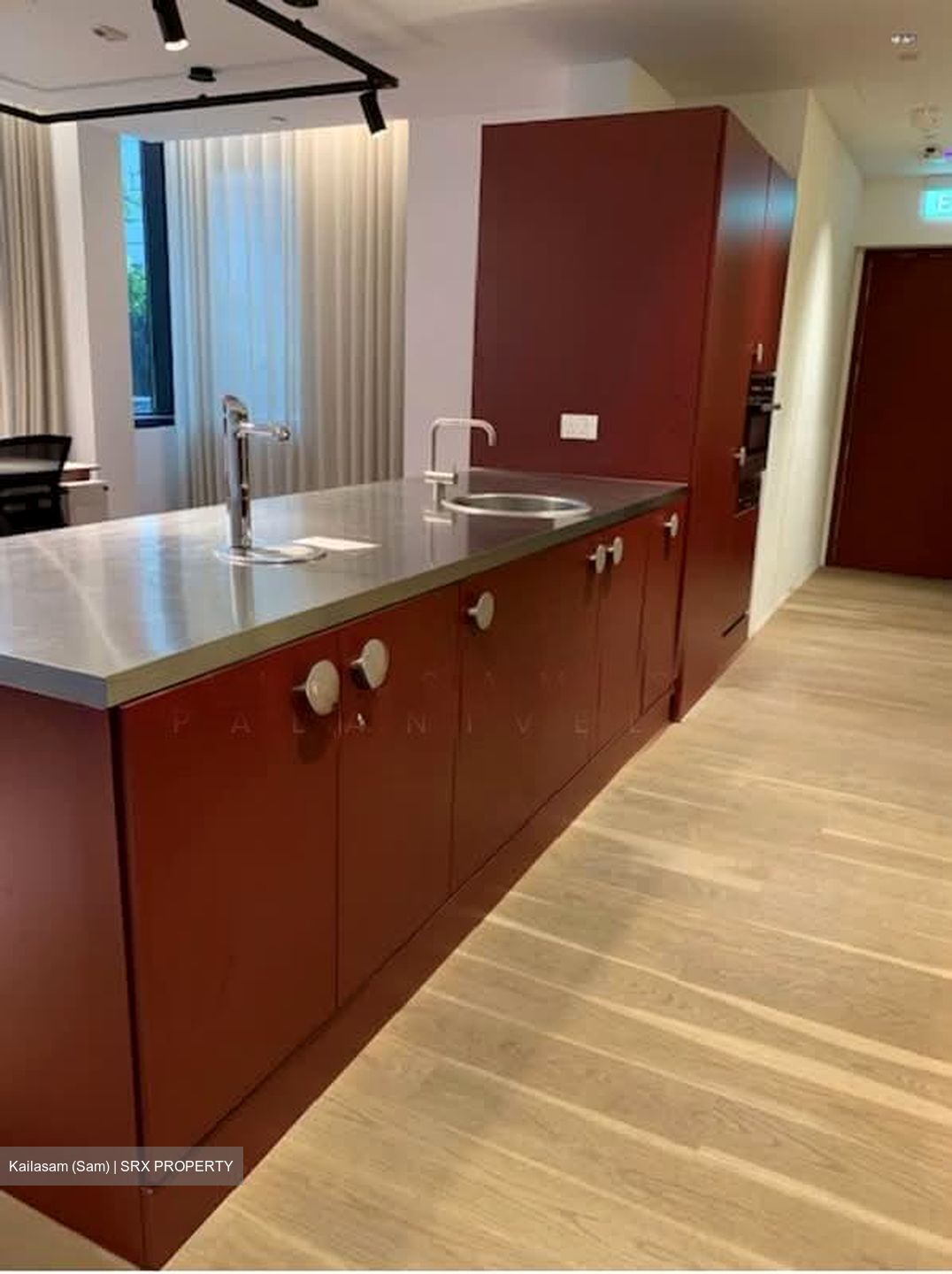 Tahir Building (D1), Office #563993851